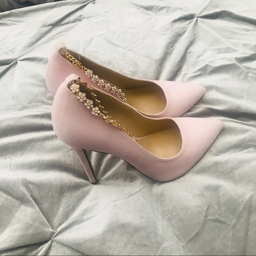 High pumps - Picture 2 of 5